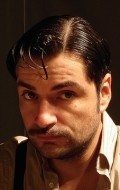 Актер Виктор Монтеро сыгравший роль в кино Santiago oculto.
