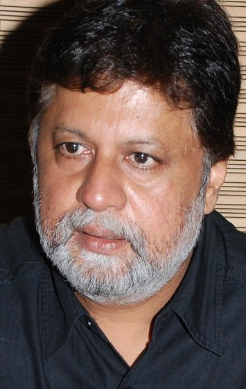 Актер В. Джаяпракаш сыгравший роль в кино Бирьяни.