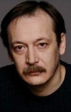 Актер Владислав Ветров сыгравший роль в кино Нарочно не придумаешь.