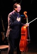 Актер Йо-Йо Ма сыгравший роль в кино Bach Cello Suite #1: The Music Garden.