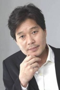 Актер Ю Джэ-мён сыгравший роль в кино Инсайдеры.