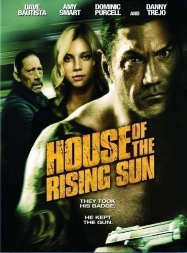 Кроме трейлера фильма Fuera ropa, есть описание Дом восходящего солнца.