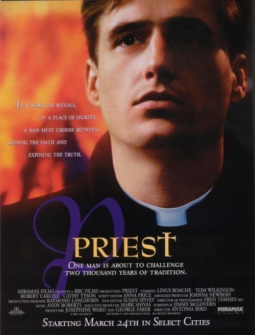Кроме трейлера фильма Многоликий Янус, есть описание Священник.