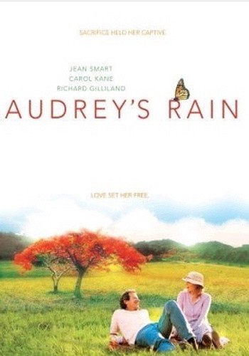 Кроме трейлера фильма Ar meno un quejio, есть описание Одри и её дождь.