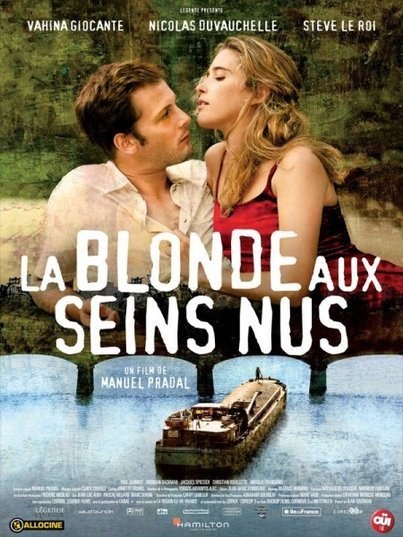 Кроме трейлера фильма Круиз, есть описание Блондинка с обнаженной грудью.