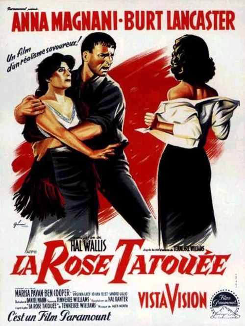 Кроме трейлера фильма Gente, есть описание Татуированная роза.