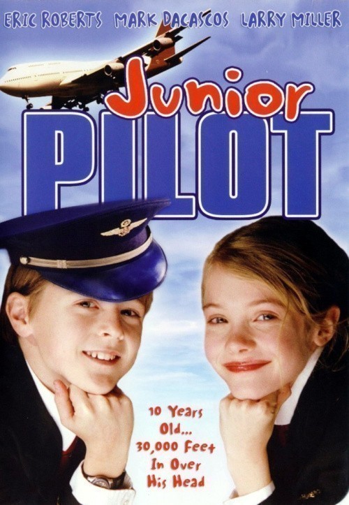 Кроме трейлера фильма Полиция в замешательстве, есть описание Младший пилот.