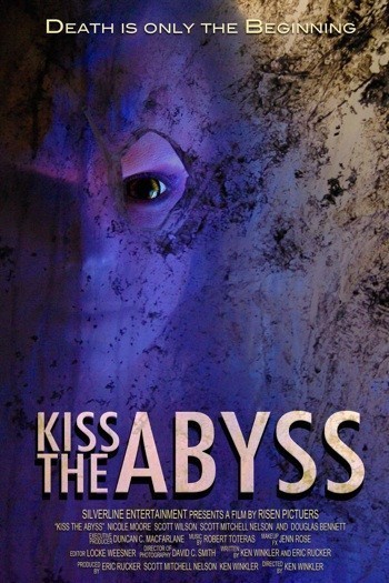 Кроме трейлера фильма Deadly Spygames, есть описание Поцеловать бездну.