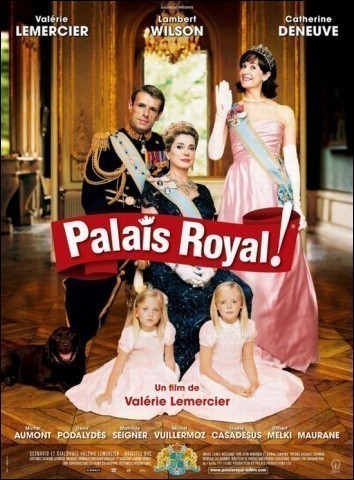 Кроме трейлера фильма Polidor infedele, есть описание Королевский дворец!.